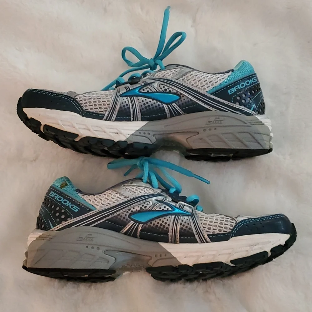 Brooks Running Shoes Sz 6 Euro 36.5 - Picture 9 of 12
